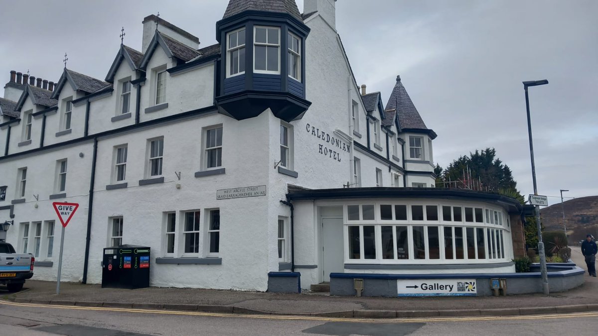 When we say we cover the nation we really mean it.
Our #electricians have just begun works at Caledonian Hotel in Ullapool. Work includes electrical fittings in the restaurant and bistro bar.
#electricalinstallation #refurbishment #electrical #acompanywellconnected