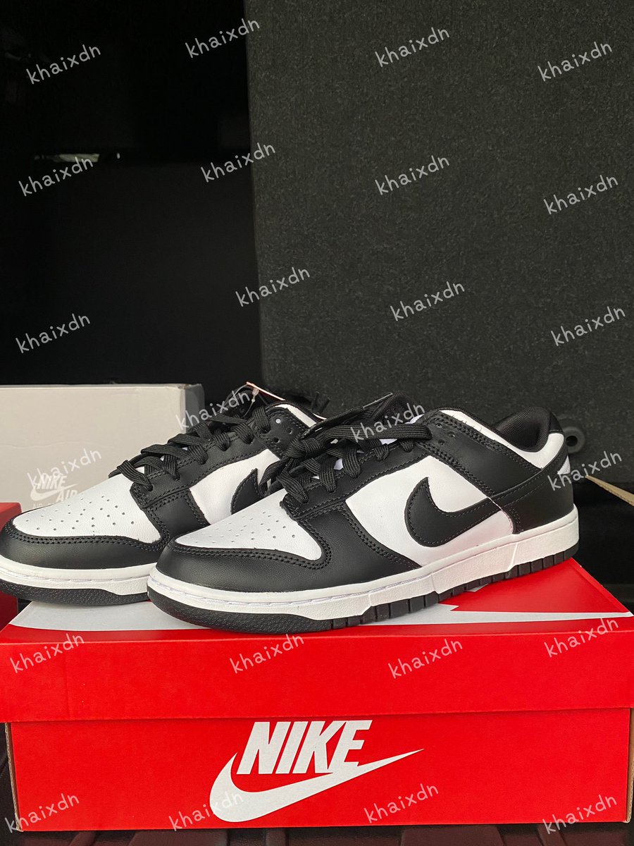 khaixdn's tweet photo. 🔅พร้อมส่ง🔅
Nike Dunk Low Panda 🐼 
มือ1 ของแท้💯 หิ้วจากช็อปเกา
💰Price : 5,190.- ส่งฟรี‼️
📍Size : 9 US / 27 CM (1คู่)
               : 9.5US / 27.5CM (1คู่)
ขอดูรูปพตทักdm

#พรีออเดอร์เกาหลี #หิ้วเกาหลี #พรีเกา 
#nikethailand #NIKEDunklow #nikedunklowthailand https://t.co/6hisI8ziuR