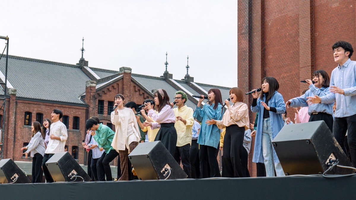 TUFS_LINES's tweet photo. #50fes2023 の【サークル対抗全体曲コンテスト ~Dynamite!!!~】にて、優勝しました🏆

審査員のお二方、50fesスタッフの方々、お聴きくださった皆さま、ありがとうございました✨

48名ものメンバーで掴んだ優勝を大変光栄に思い、これからも練習を積み重ねていきます！

#東京外国語大学 #LINES https://t.co/CAIFLHcPEp