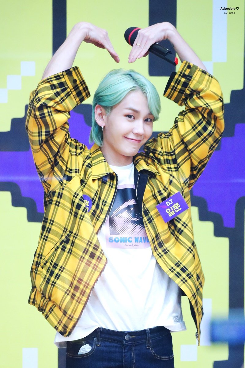 DREAMING_ILL_'s tweet photo. 나의 인생의 한 페이지를
행복으로 채워줘서 고맙고

나의 인생의 한 페이지를
너의 이름 세 글자로 가득 채울 수 있어서 좋았어

정말 꿈만 같은 시간이었어

데뷔 11주년 축하해 일훈아
#일훈이와_나눈_11년을_잊을수_있을리가
#ILLeventhDebutAnniversary https://t.co/3rvPRzpFXu
