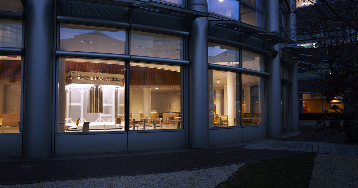 CleClinicNews's tweet image. Research is an integral part of our mission. Last night, we were joined by leaders including @RepShontelBrown, @MayorBibb, @LtGovHusted to unveil @IBM’s Quantum System One.

Here's how it may help researchers discover new medicines and treatments quicker: cle.clinic/3ZWA4Io