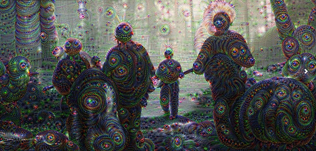 florist_notes's tweet image. #designwithai my 2019 AI designs : Google Deep Dream and Neural Style Transfer; I was playing Call of Duty : MW in college and tried them on it.