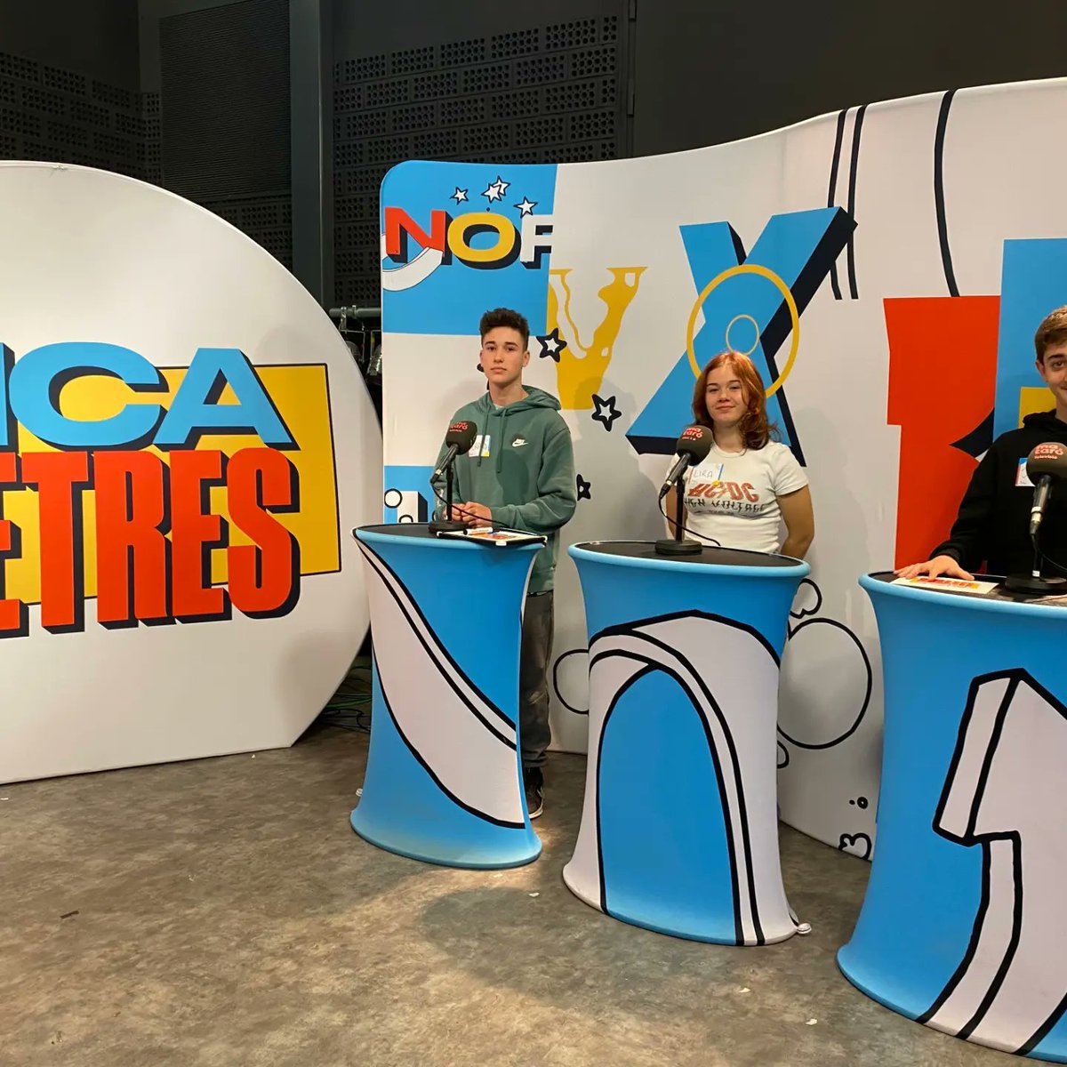 Enguany alumnes de 3r d’ESO han participat al programa lingüístic Pica Lletres, que consisteix en demostrar els coneixements gramaticals en llengua catalana. No hem quedat finalistes, però ho hem fet molt bé. Enhorabona als participants!