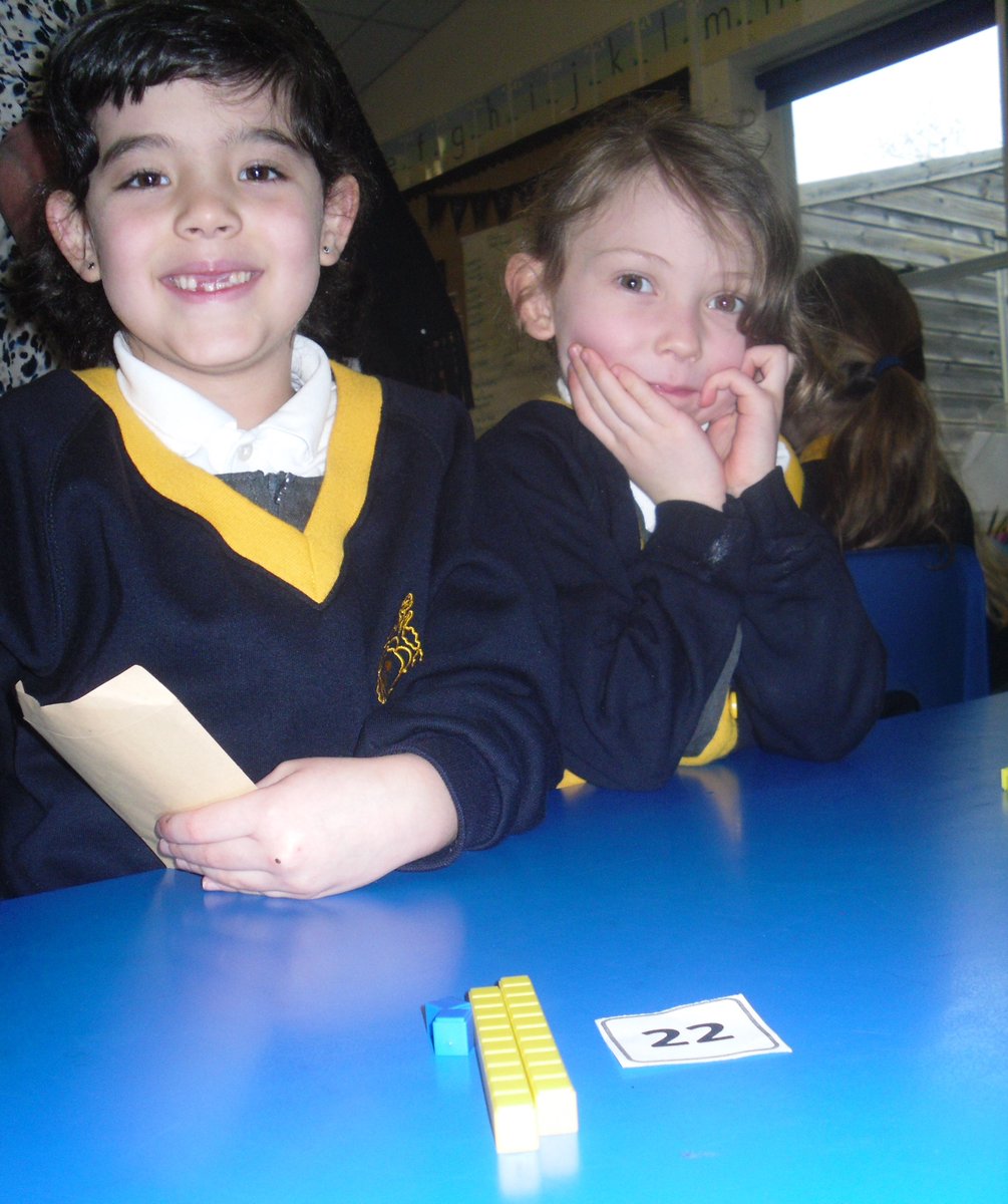 StaplehurstSch's tweet photo. Year 1 have been exploring place value using Dienes blocks this week. They enjoyed taking turns to pick a number and then working with their partner,  to build it using the blocks. They checked and compared their work in their groups. https://t.co/FPtTM6EpJN