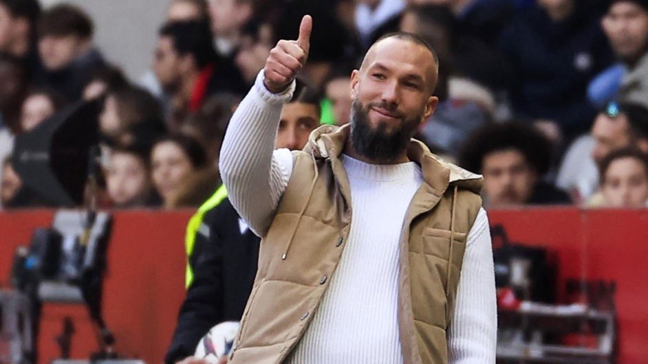 ZachLowy's tweet photo. Didier Digard has led Nice to a 12-match unbeaten run in all competitions.

Nice pay €25,000 for every match he manages due to him not having a UEFA Pro License.

At 36, he’s the second-youngest manager in Ligue 1. https://t.co/AARpudcgZB