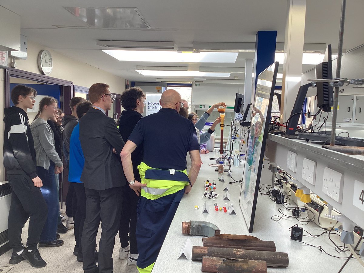 HGS_STEM tweet media