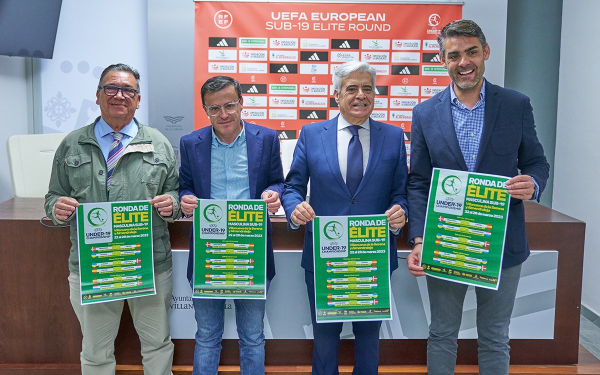 📰 | #Crónica |

📍Villanueva de la Serena y 📍Almendralejo, listas para recibir la ⚽RONDA DE ÉLITE Masculina Sub-19, con las selecciones de 🇪🇸España, 🇩🇰Dinamarca, 🇺🇦Ucrania y 🇱🇺Luxemburgo luchando por una plaza en el Europeo.

+INFO 👉ow.ly/qgIZ50NnT44

#RondaDeEliteS19