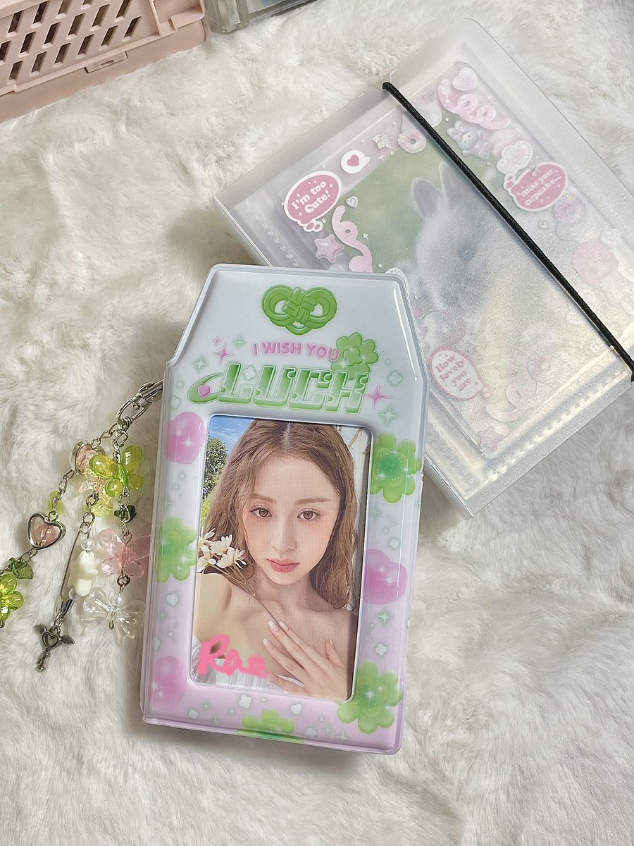 wtbeomie's tweet photo. hi! @banjjakuniverse ☆
the collbook is here na! thank you so much for hosting this GO, the collbook looks so pretty in person 🥺 will prolly order again! ☻
#mailsforae #Banjjak_Feedback🌷 https://t.co/HnohiZjejW
