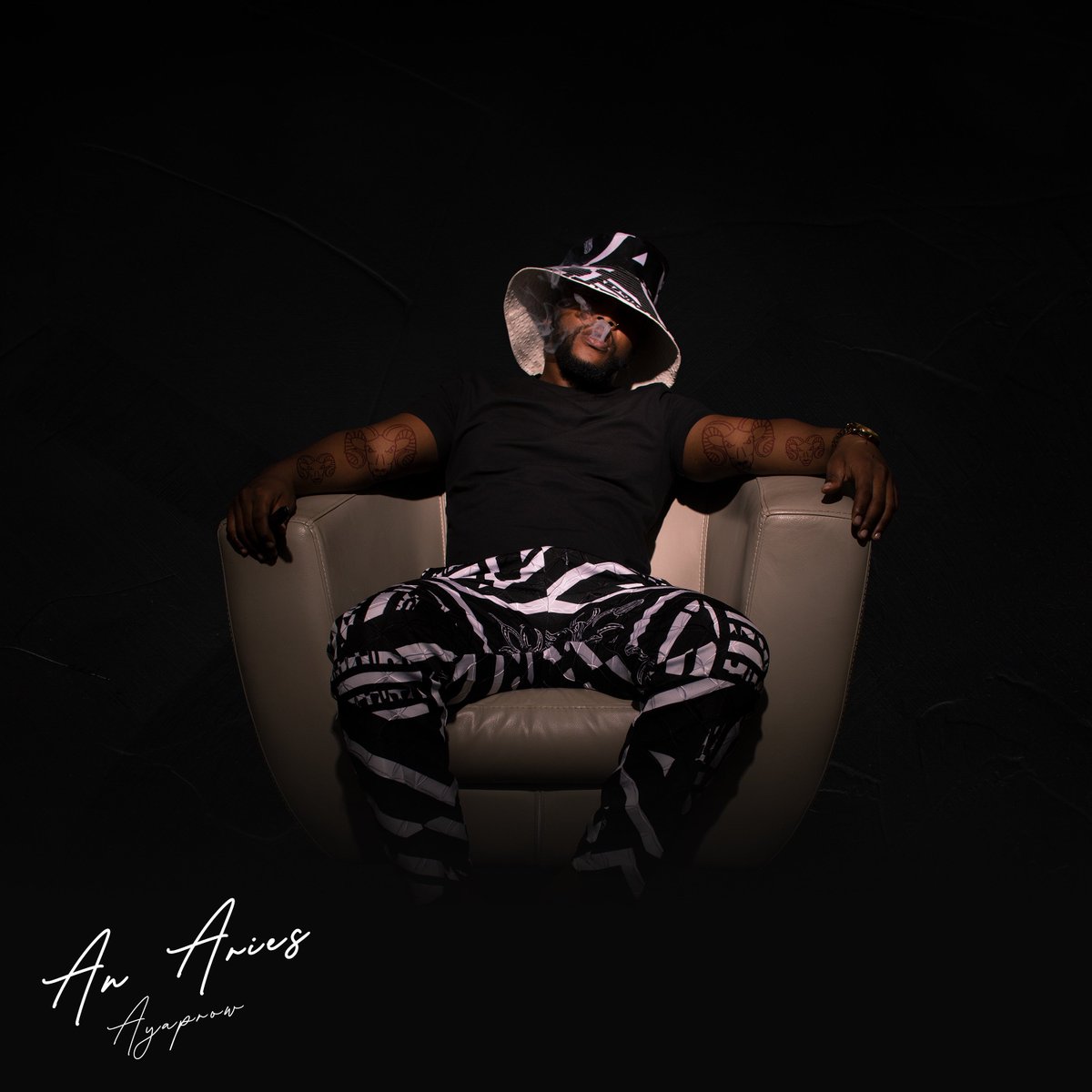 AYAPROW_BIGGFUN's tweet photo. The support for #ValueOfTimeAlbum was amazing now #AnAries EP is ready and will be out on the 31st Of March!! A Definition of who I am and who I’m becoming!!
🎨 by: @unckledese
📸 by : @phdg__ https://t.co/KwoaLiQfT1