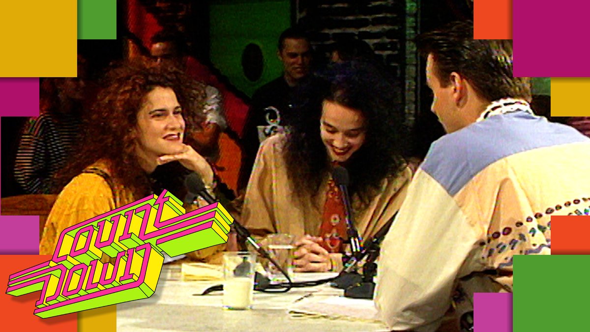 CountdownMusic's tweet image. Watch on Youtube: interview with #wendyandlisa on Countdown in 1990 &amp;gt; youtu.be/6cNReNLZlLo