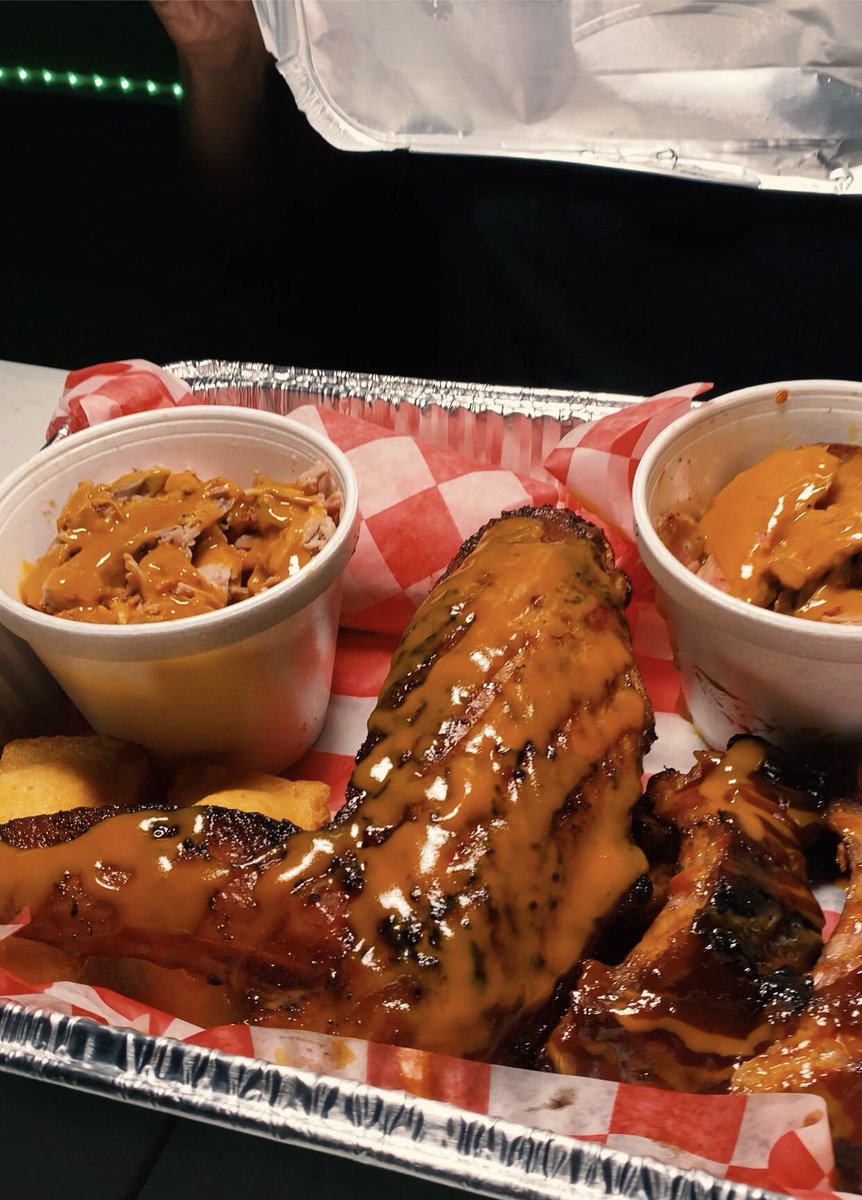 BriEats | The Food Connoisseur tweet media