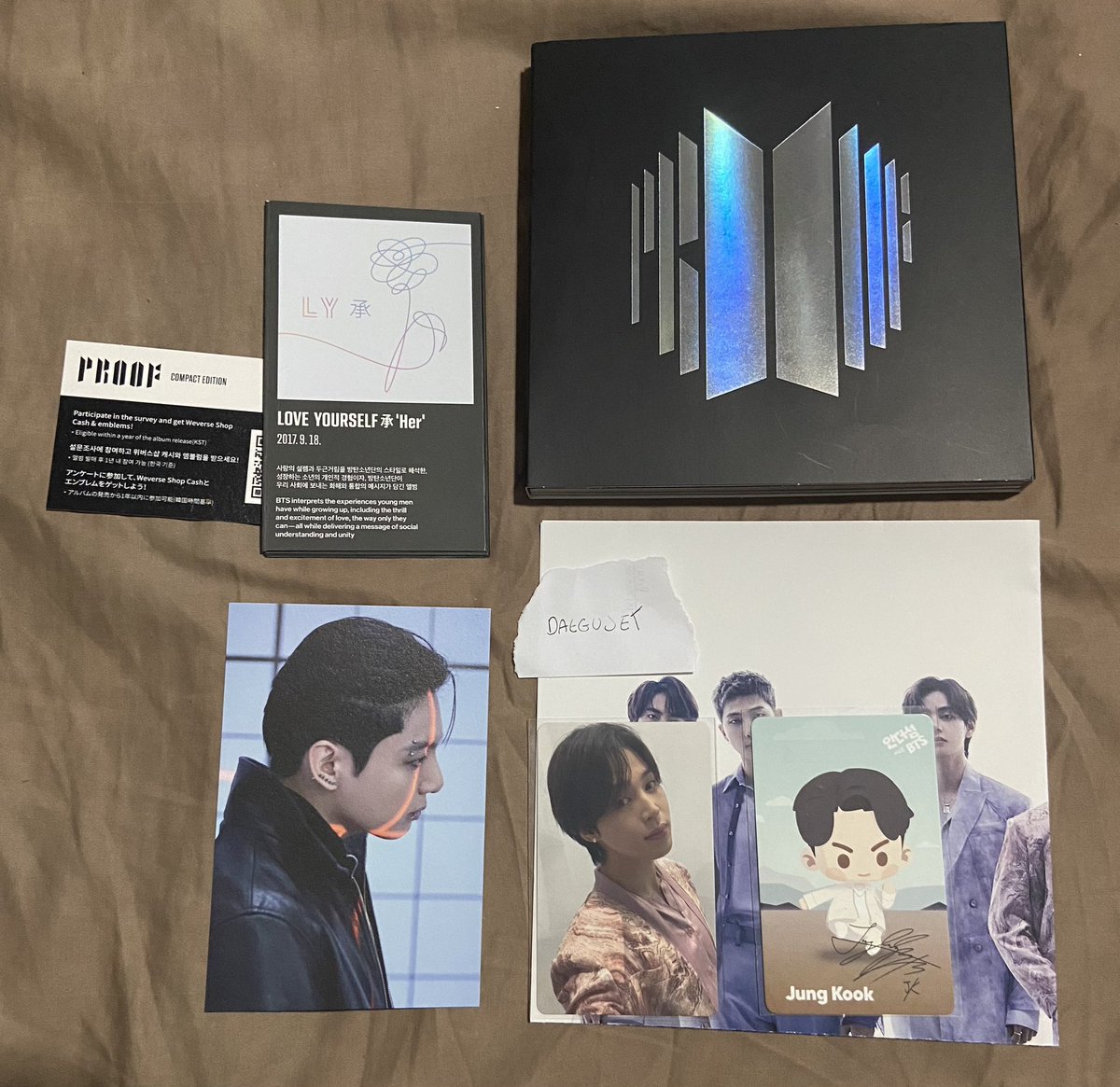 daeguset's tweet photo. vendo proof completo R$110 frete incluso

photocard jimin
postcard jungkook
in the seom jungkook

tenho feedbacks https://t.co/Iv3s0Naz7W