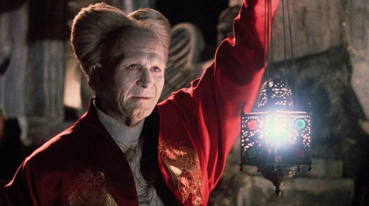 SadaaShree's tweet photo. Happy Birthday Gary Oldman, one of those actors who so effortlessly disappears into a role, making every performance of his different. https://t.co/wKfAxr9gTH