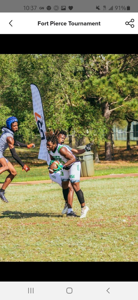 RSimmons5172's tweet photo. @KevTooRaw3 @RI5E_Sports @RI5E_apparel @Wintersteller03 #MINDSETOFAPRO
#RI5E⬆️ #RI5EMAFIA #FAMILYTIES🤞
💯🤙💪 https://t.co/NwZEaJlvlH