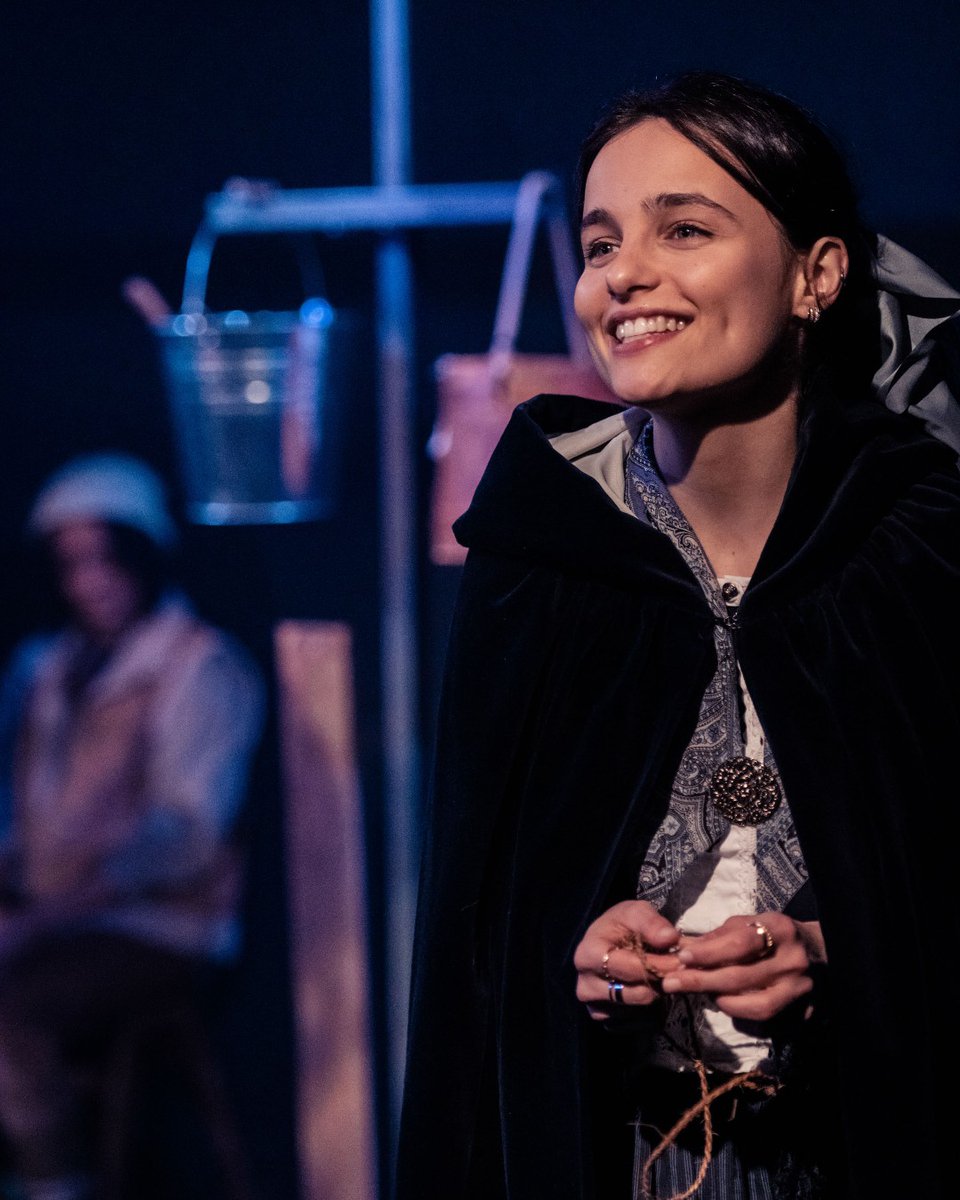 theatre503's tweet image. Tonight’s the night… #503StrayDogs 🐺 officially opens!  GOOD LUCK to this talented cast 🎉 

Playing until 1st April 
🎟️ theatre503.com/whats-on/stray…
📸 Dan Tsantilis