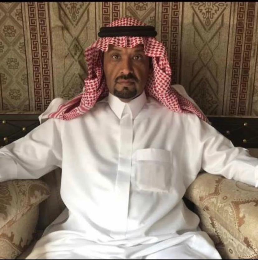 IwIaq3's tweet photo. فقدنا اليوم رمز القبيلة وركنها الشيخ عبدالمحسن بن محمد بن جيرين رئيس مركز العمار ،اسأل الله ان يرحمه ويغفر له ، عزائي لوالدنا الشيخ محمد بن جبرين ولاخوانه ولابناءه ولقبيلة مطير ،، 
انا لله وانا إليه راجعون. https://t.co/6HkjbsvsR7