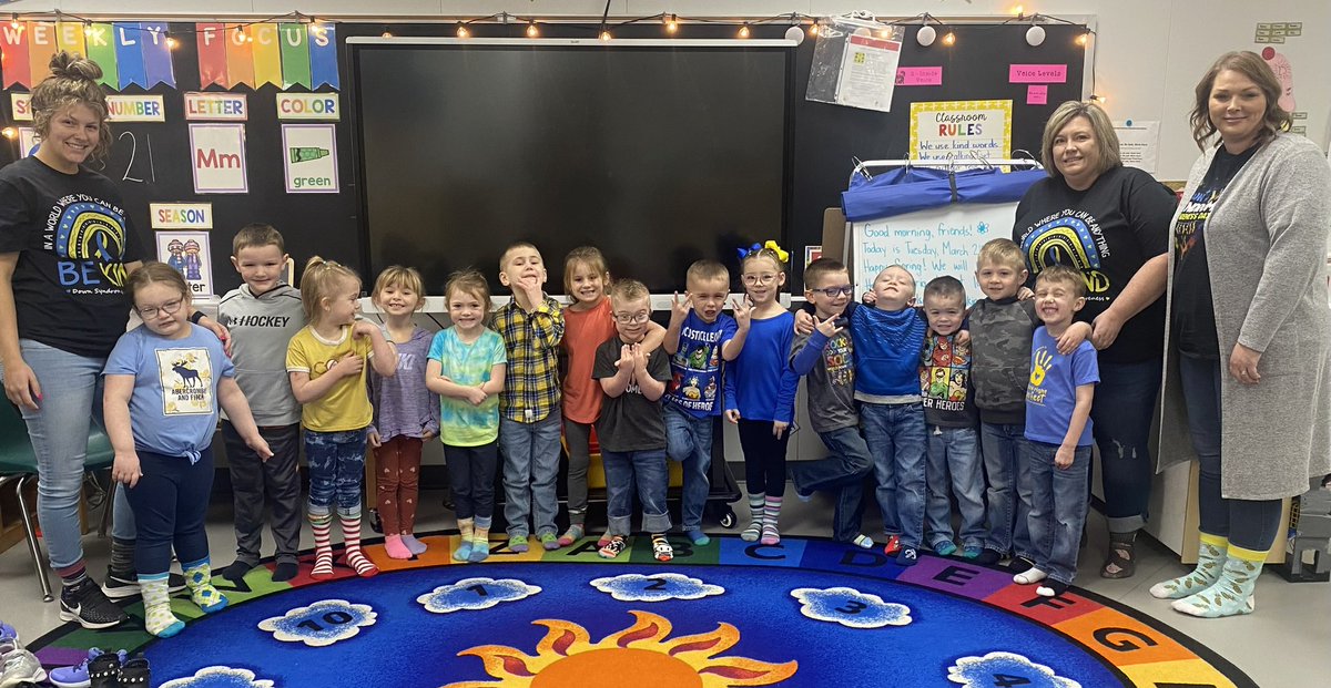 llalyssashea's tweet photo. Celebrating World Down Syndrome Awareness Day!💙💛 
“The difference between ordinary and extraordinary is just that little ‘extra’!” #worlddownsyndromeday @Lowe_Crew5 @erinleach05 @wwamiley5 @NobleLocal_SD #littlezepsprek @JDenius #preschool https://t.co/dHCXytLVee