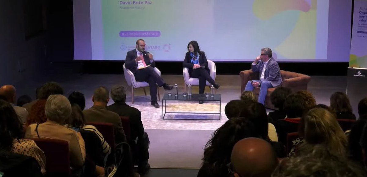 mickdonaldson's tweet photo. .@matarocat capital de l’innovació pública amb la Jornada Transformació interna de les AAPP. Impuls de @DBotePaz i @toni_merino Ponència de @QuimBrugue i experiències d’èxits i (fracassos) a ajuntaments capdavanters. @ictlogist @andreufrancisco @ascenmoro @jfreixanet @pepbudi https://t.co/W7kSUEV91p