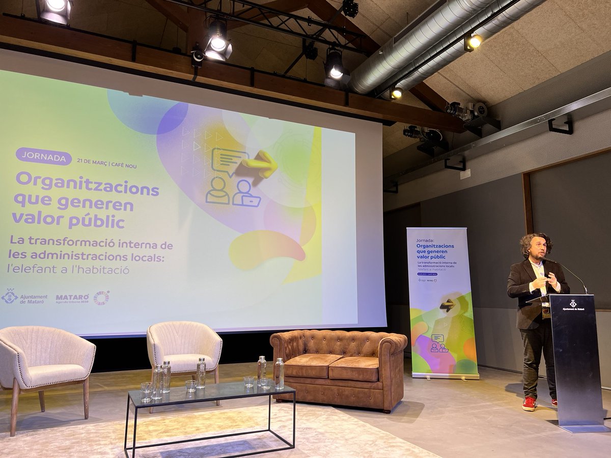 mickdonaldson's tweet photo. .@matarocat capital de l’innovació pública amb la Jornada Transformació interna de les AAPP. Impuls de @DBotePaz i @toni_merino Ponència de @QuimBrugue i experiències d’èxits i (fracassos) a ajuntaments capdavanters. @ictlogist @andreufrancisco @ascenmoro @jfreixanet @pepbudi https://t.co/W7kSUEV91p