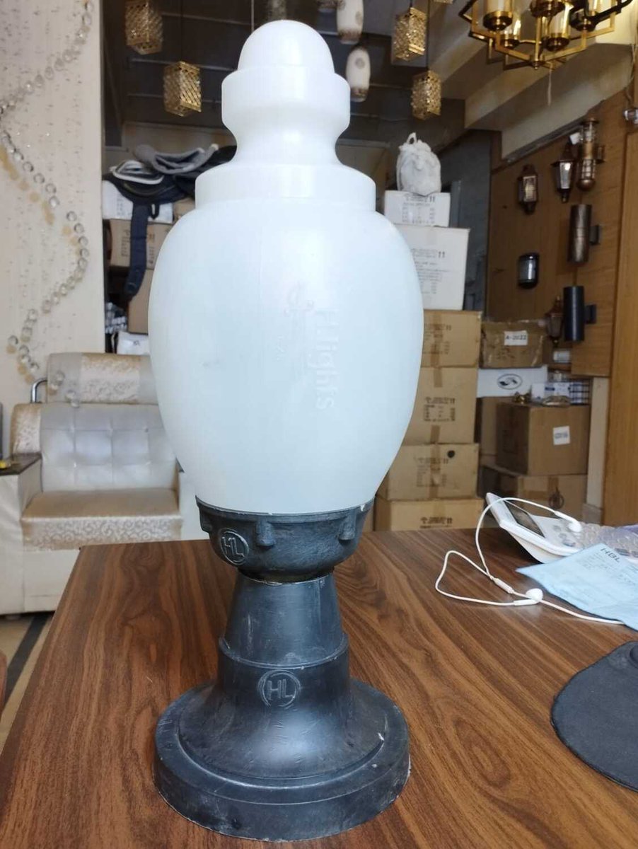 haiderlights's tweet photo. Electric’s spherical globe provides a classic luminaire design for globes in diameters 16", 14", and 12". It is suitable for illumination of parks, streets, plazas, or walkway. With rugged decorative base and UV-stabilized polycarbonate
03143121492
#GATEGLOBES #OUTDOORLIGHTS https://t.co/RAdAFifldJ