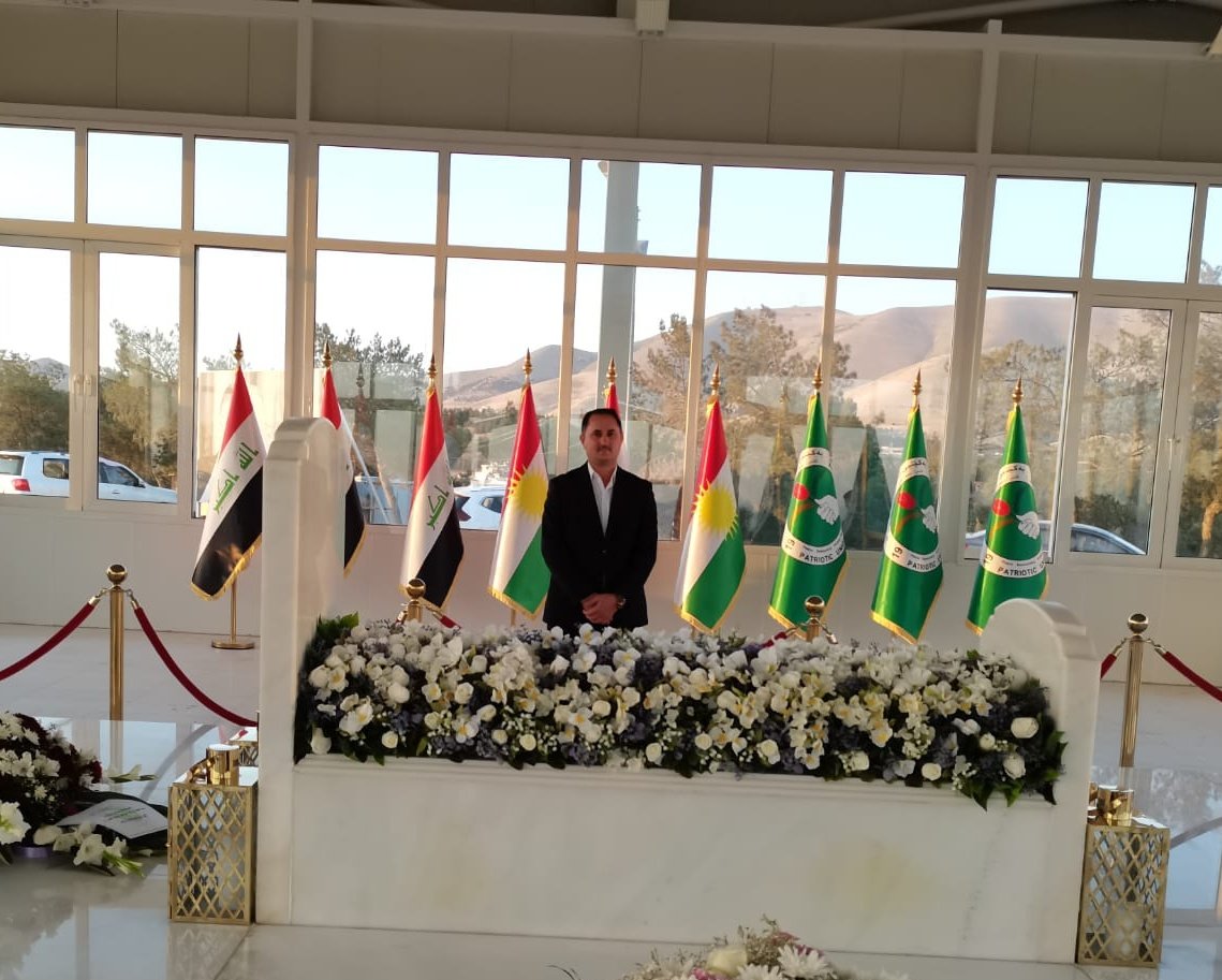 تهنئة عيد نوروز 
بمناسبة " عيد نوروز" أتقدم بأحر التهاني وأطيب التبريكات الى جميع الأخوة والأصدقاء في الاتحاد الوطني الكوردستاني ولشعب كوردستان جميعآ.
 اتمنى لكم عاما جديدا مليئاً بالمحبة والسلام والازدهار.

    مهداوي عيدو 
     ۲۰۲۳/۳/۲۱