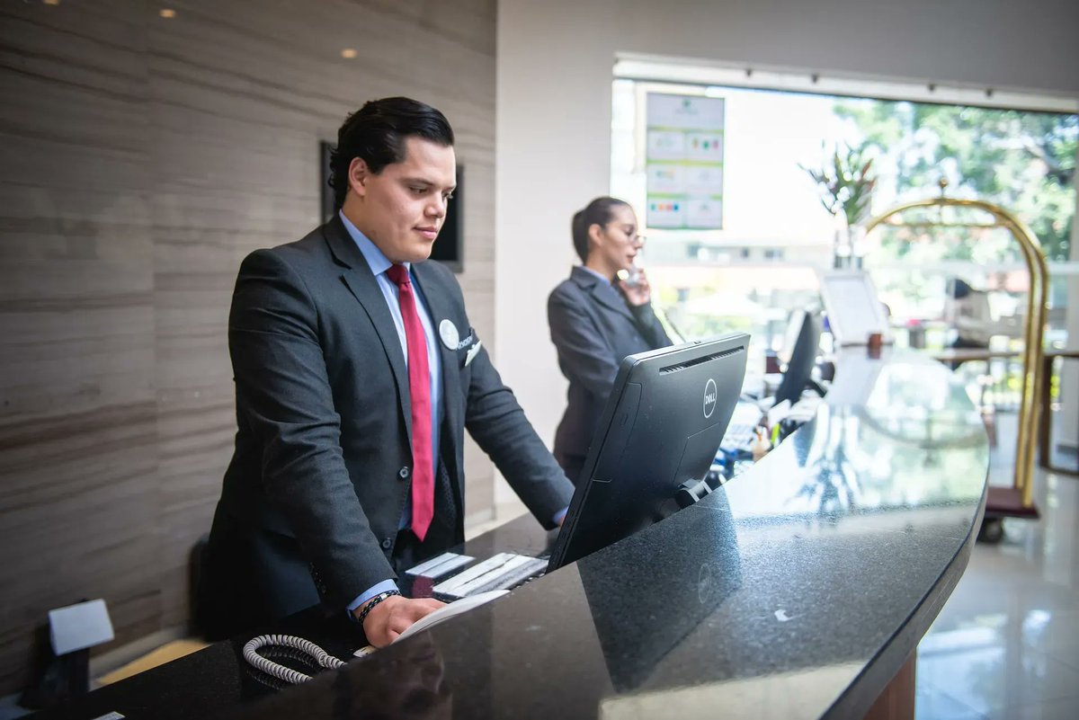 Happy hotel staff means happy guests, which means a better reputation and more success!

Happy staff can lead to a 12% increase in hotel profitability and 24% less turnover.

buff.ly/35AFHFf

#Hoteliers #Lodging #GuestExpereience
