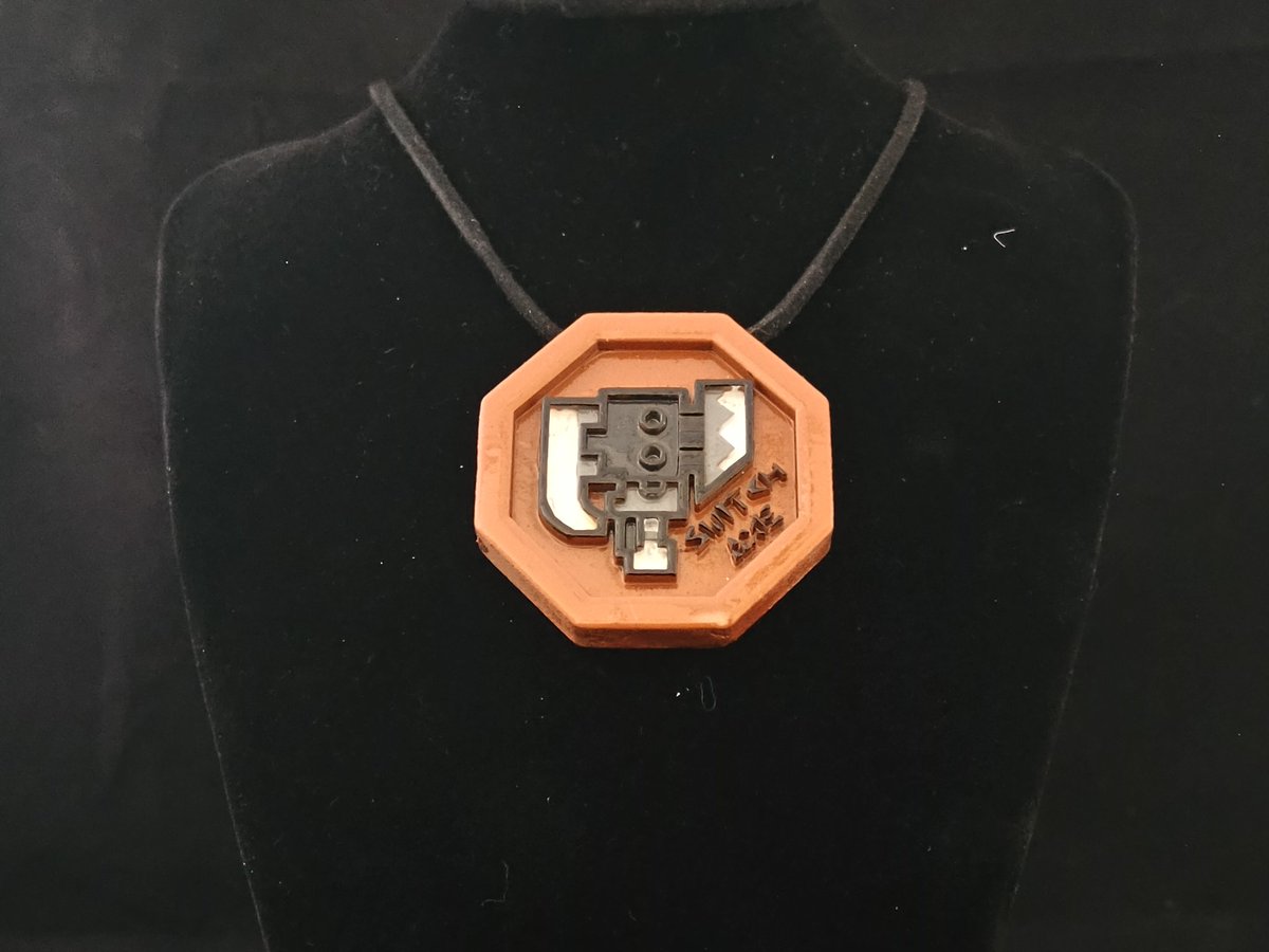 JT3DPrints's tweet photo. It's been awhile but finally made my first weapon pendant! #MonsterHunter #pendant #etsy #EtsySeller #3dprint #handmade https://t.co/L607KziQRb
