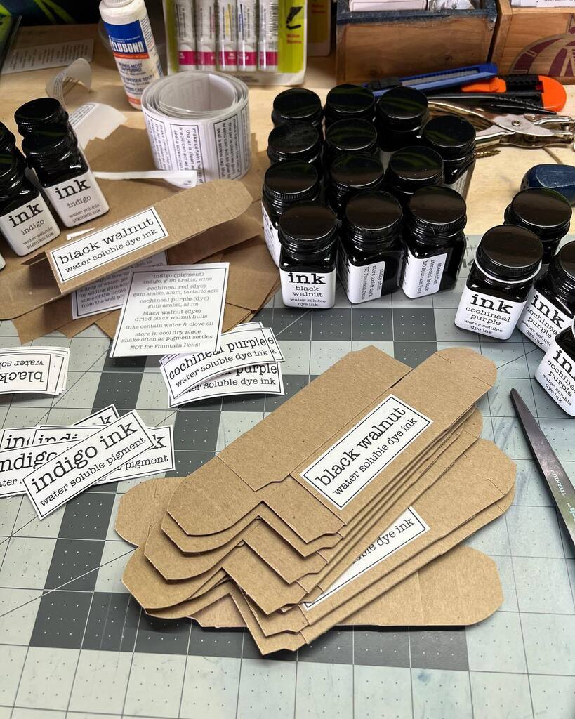 flatlandalpacas's tweet photo. who else enjoys the production end of their creative biz? printing labels and inserts, labeling and filling bottles, then packaging to ship consumes more time than the making of inks… and I like it!
.
#productionday #botanicalinks #handcrafted #multi… https://t.co/XHlWkfmSmx https://t.co/Gh78dRszqm