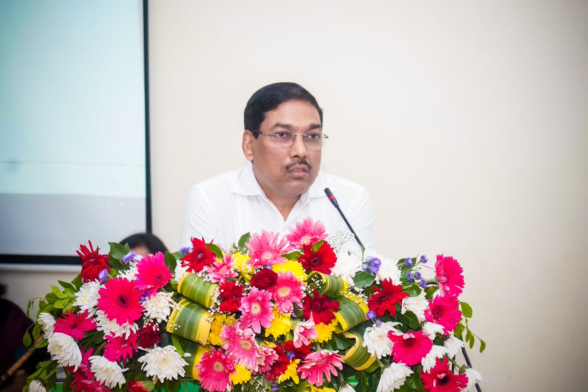 OSWC_Odisha's tweet photo. 66th Foundation Day of #OSWC was celebrated today in Panthanivas Bhubaneswar which was graced by Hon'ble Minister FS&CW, Coop. Odisha @AtanuMLA Pr Secy Coop @Sanjeev76297504 GM FCI BP Singh ,RCS, Chairman & MD OSWC @ganeswar_jena @Coop_Odisha @FCI_India https://t.co/UvQcIXnpvO