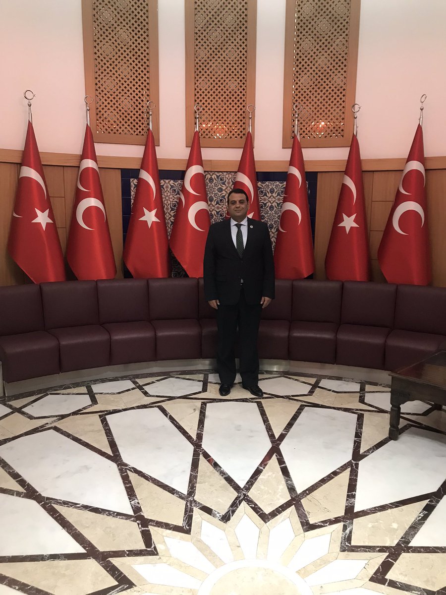 Antalya 28. dönem milletvekilliği adaylık müracatını Sayın Genel Başkanımız’la görüşerek yapmış bulunuyorum . Büyük Türkiye’yi el ele beraber kuralım.