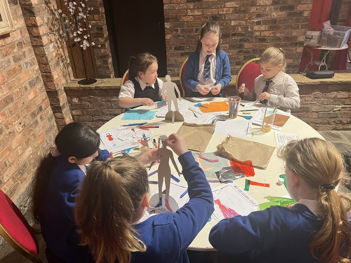 Mrs Richardson tweet media