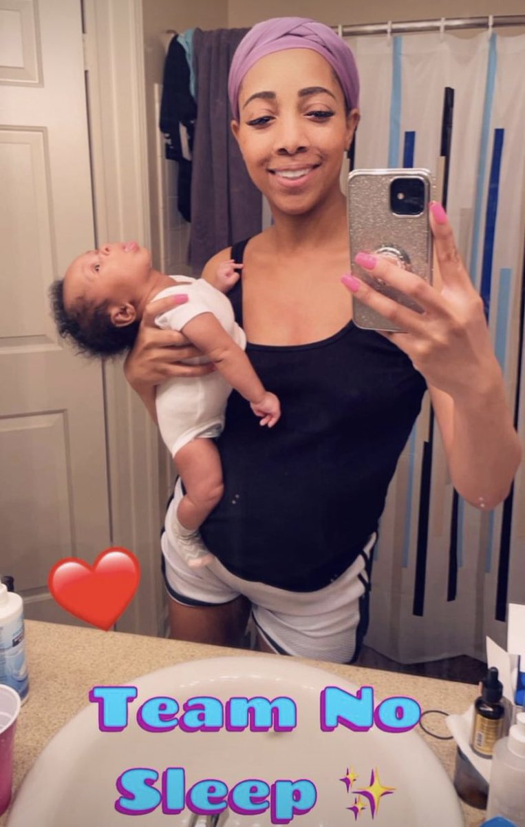 Hold the baby head. 🥺