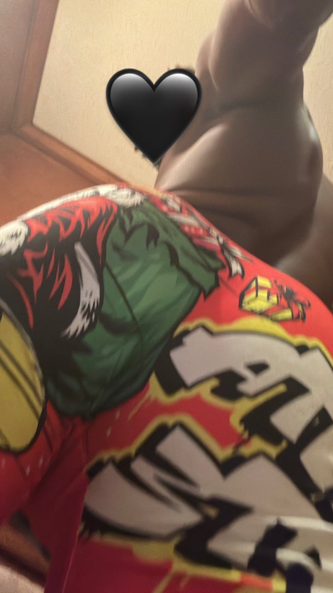 trvpdree's tweet photo. where the eaterssss #dmvfreaks https://t.co/k2zkO7BoDg