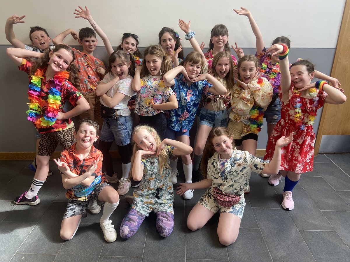 Blwyddyn 6 tweet media