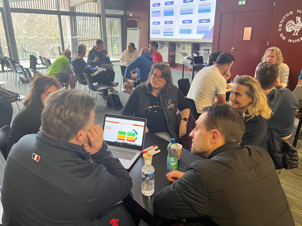 Actions territoriales remarquables, pratiques adaptées, stratégies régionales, présentation du guide Coupe du Monde: le séminaire des référents régionaux <a href="/usepnationale/">USEP nationale</a> et <a href="/ffrugby/">FFR</a> a définitivement lancé l’accompagnement de <a href="/France2023/">Rugby World Cup France 2023</a> à l’école #sportscolaire <a href="/education_gouv/">Ministère Éducation nationale</a>
