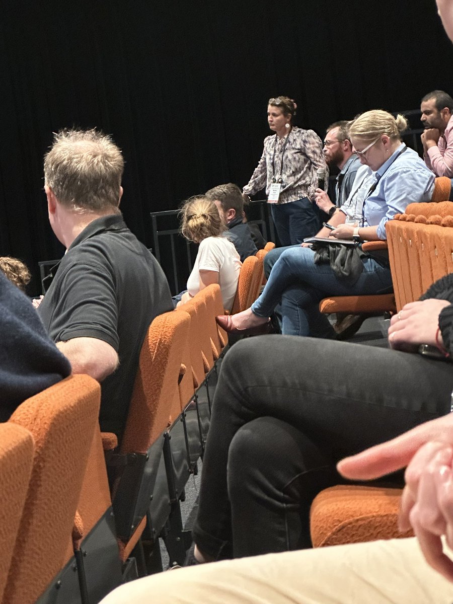 alamuru_krishna's tweet photo. Here we are at Australian Pulse Conference 2023!
#pulses #legumes #genetics #plantbreeding #plantscience #genomics #research #mungbean #chickpea https://t.co/MjwZD4Ebok