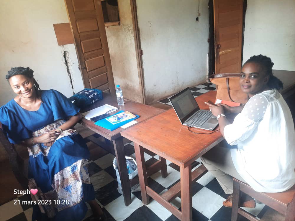 Asducreux's tweet photo. Les auditeurs de Tamboula 4 sont depuis deux semaines en stage au sein d’ONGs à Bangui. Merci à l’Ambassade de France à  Bangui @FranceBangui, à l’ENAM @filakota, à l ONG WALT @Ladyange2k  et @CalaoPartenair2 https://t.co/wZMyDrWJpm