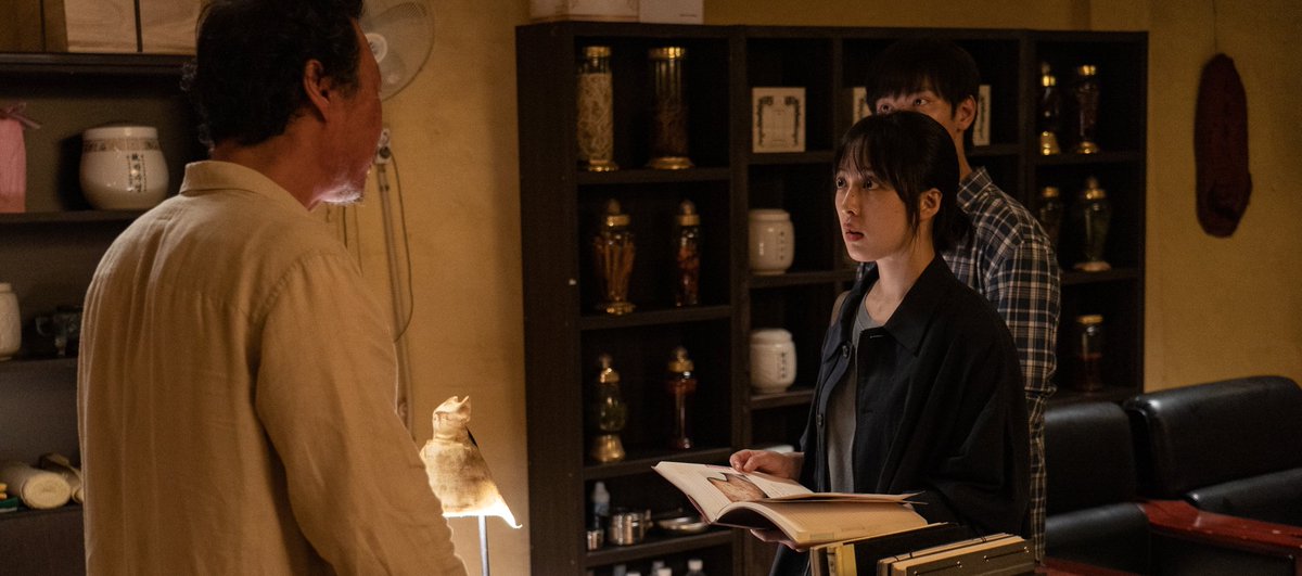 imminjuni's tweet image. Para los amantes del #khorror: en abril llega a los cines surcoreanos GHOST STATION &amp;lt;#옥수역귀신&amp;gt;, la adaptación de un famoso webtoon donde una reportera y su amigo investigan una misteriosa estación de metro. Está escrita por Hiroshi Takahashi, guionista de la mítica THE RING.