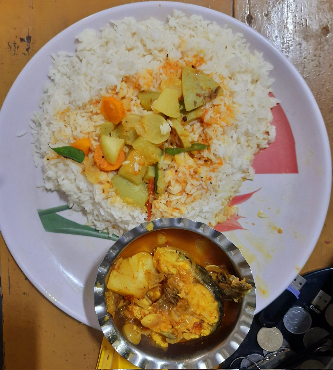 tapojkumar's tweet photo. Combination of rice and fish complements each other and forms a nutritionally balanced diet
#Odisha #MaaKitchen #WorldPoetryDay #realmeC55Launch #YouthCongressGherao #ZiglyforPets #TOBE新たな時代へ #WBC #StimunoSirupAman https://t.co/7zW3XN0yhh