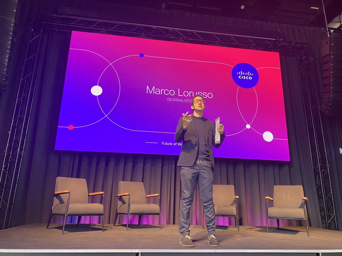 Partita alla grande #ciscofowweek solo posti in piedi e un programma di valore straordinario! Sarà una giornata intensa piena di idee, talenti e “cose” utili per orientarci in questa travolgente rivoluzione del #futureofwork 
#avantitutta #digitaliani