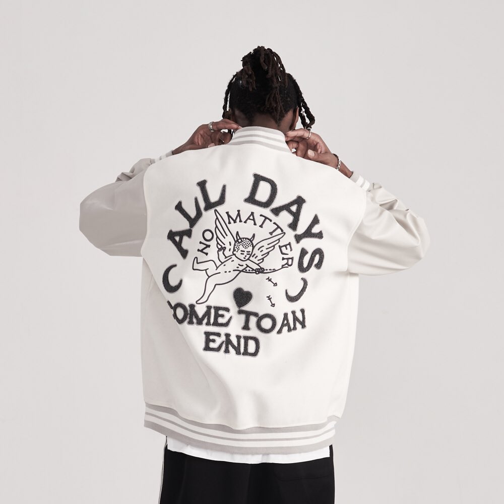 Killwinnerclub's tweet image. Killwinner new arrival 
Baseball jacket
Street style for you
#newarrivals #varsityjacket #baseballjacket #menjacket #unisexjacket #fyp #hotsale #buyforyou #hotsale