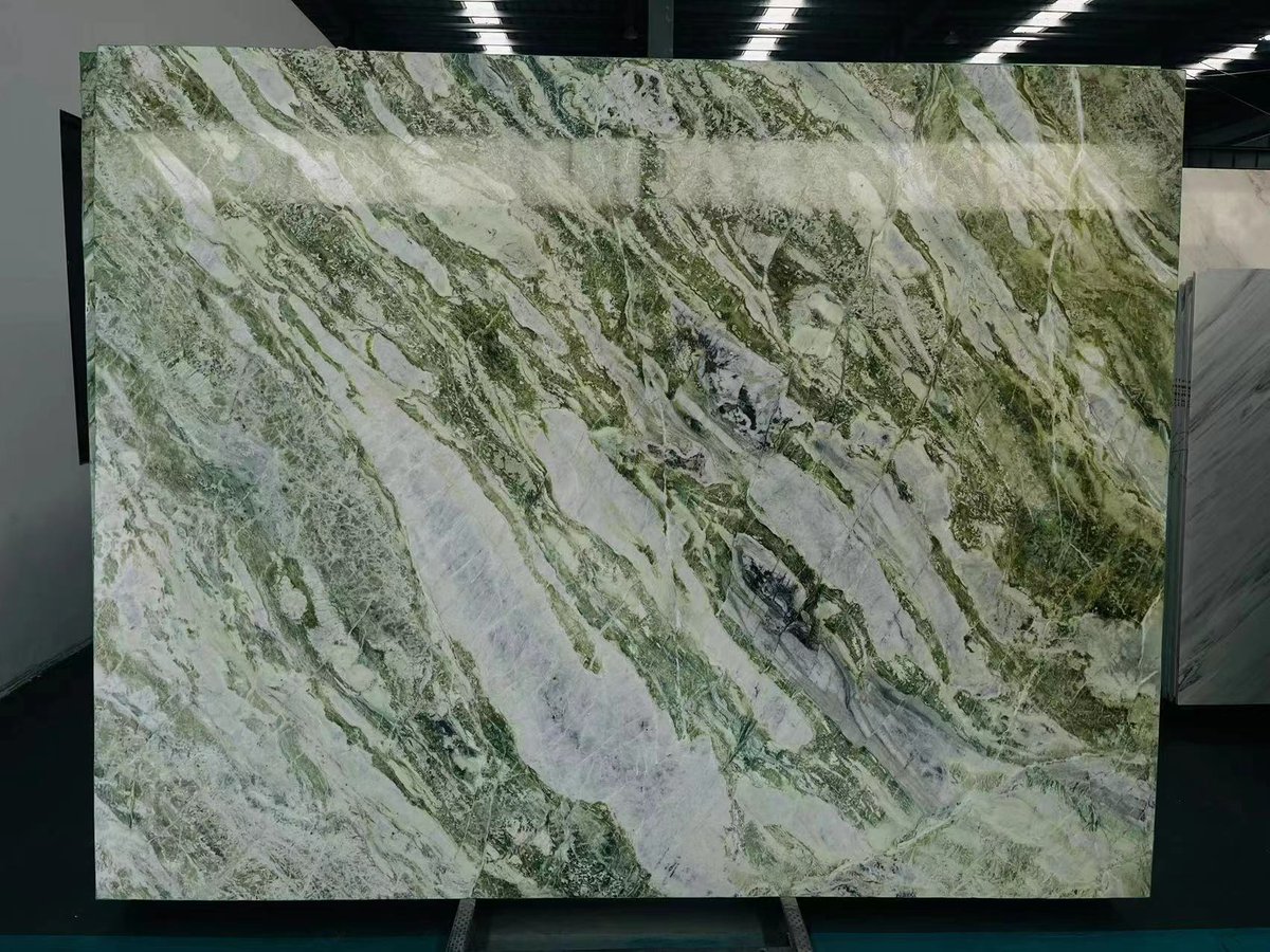 echoqiaoa's tweet photo. Green Marble Slab

#marble #slab #naturalstone #homedesign #kitchendecor #countertop #tabletop #homeimprovement https://t.co/ssw69upESr