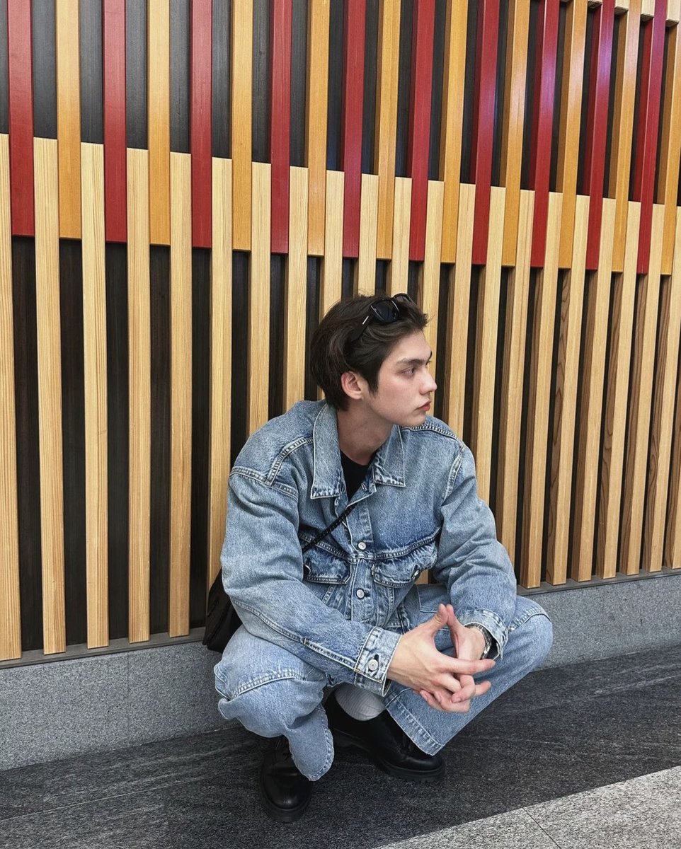 brightpics_'s tweet photo. #bbrightvc ig update🫠🤍✈️ https://t.co/cfjDLwObzZ