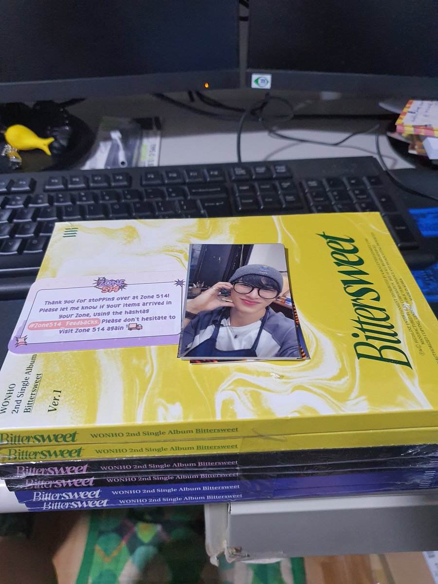 joowonnielovesu's tweet photo. They arrived safely last week pa 🤩😁 but was only able to unbox today

Thank you @Zone514_PH #Zone514_Feedbacks 

PS. Thank you too GenieWenee donors 😉💛 1 set is for them

@official__wonho #WONHO #WONHO_BITTERSWEET https://t.co/xzaZT7K9BR