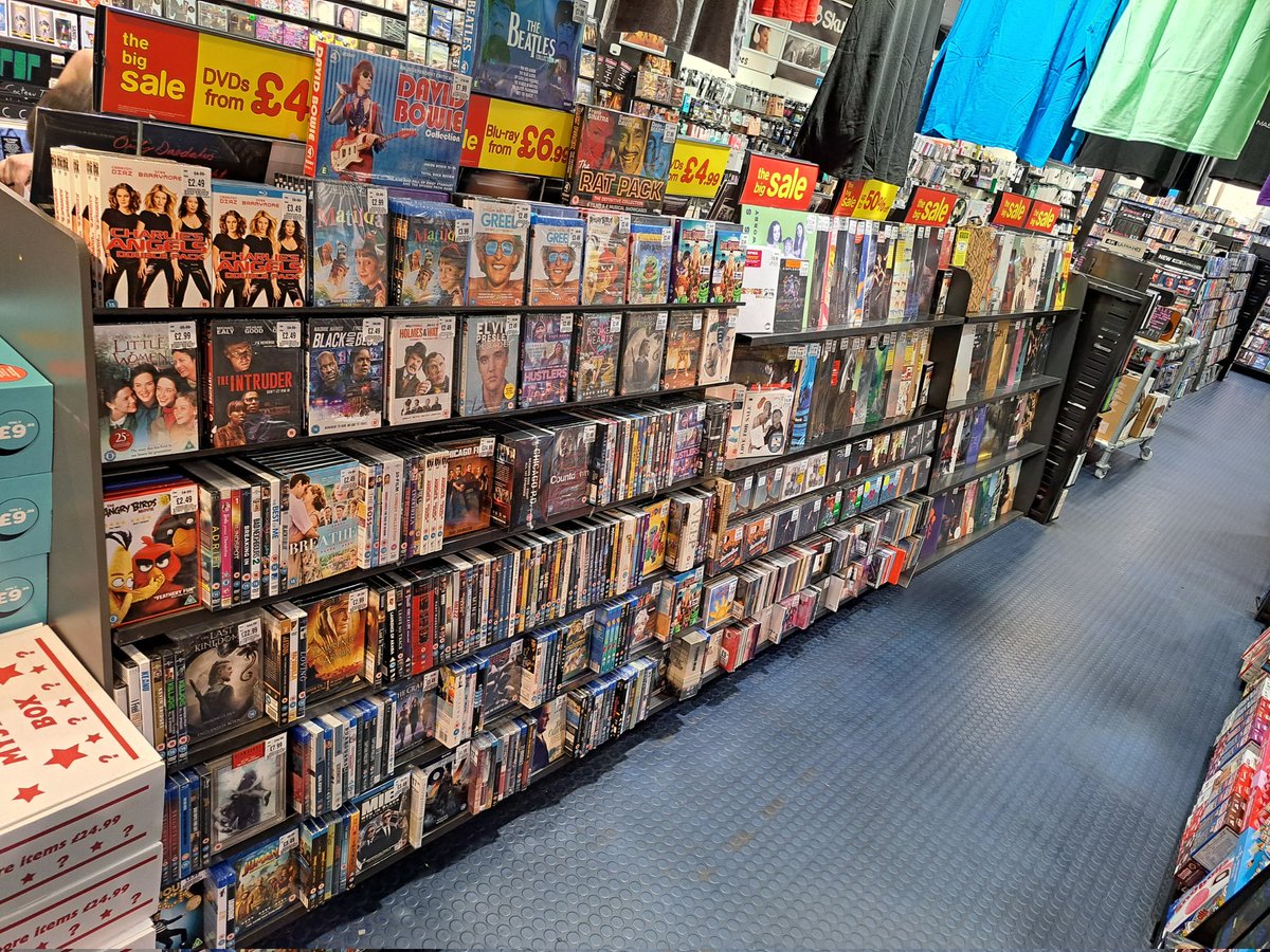 hmvCarlisle's tweet photo. The sale has landed 🙌 

Loads of fantastic offers in store at value prices 👏 

#hmv #hmvsale 

@TheLanesSC @ShowcaseCumbria @hmvWorkington @arts_cumbria https://t.co/kHtmUHElZU