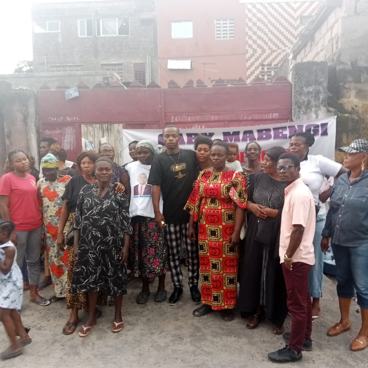 IdiangomoG's tweet photo. Réunion stratégique effectuer le dimanche 19 mars 2023 avec nos mamans combattante de l'ASBL/ONG FOCUS UNIVERSAL, 

Initiateur grâce idiangomo leader majeur https://t.co/JQXN5JiFxR