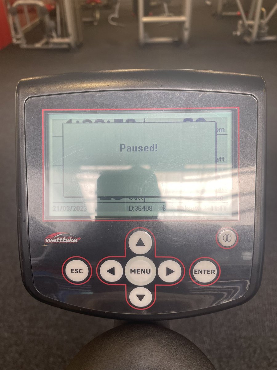 Tzoro1's tweet photo. So, let me tell u what happened 2day @virginactiveSA #Grayston…cycled on the 2nd worst bike(of only 3 in a flagship gym!), &amp; was to do 90 mins - 66mins(1:06), the bike switched itself off(permanent pause) &amp; had to do the balance on another bike!! @BobbyLungaLove @Nu_Edison https://t.co/YIQiHOwJJ5