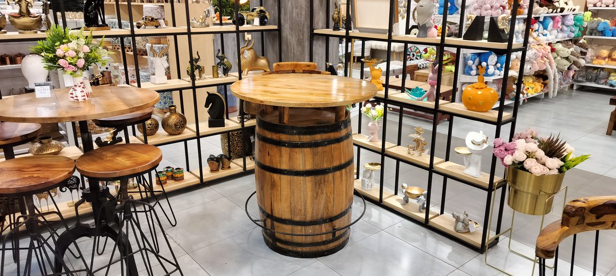 DecobeeIndia's tweet photo. Perk up your place with our cafe furniture grace, it's time to brew up a stylish space.

Decobee Homes brings you the stylish &amp; unique Cafe Furniture collection at #bestprices in #bhubaneswar.

#livecreatively

Want to take a quick look at what we offer?
https://t.co/XhRqph3DA8 https://t.co/nQseZY5YyJ