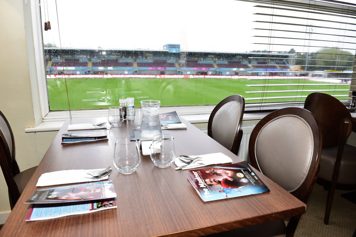 SouthShieldsFC's tweet photo. 🥂 Courtesy of TGS Industrial Supplies, we have a table for four in hospitality at Saturday's game against Radcliffe to give away!

To enter, like and retweet this post, and tag three friends below. A winner will be selected at random from all entries across Twitter and Facebook. https://t.co/15Sd9H2968