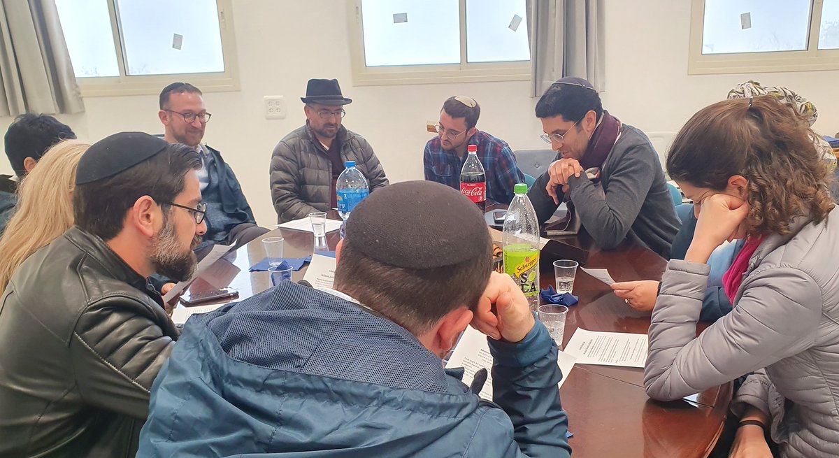 inthegush's tweet image. The Gush was so happy to host The Leadership Team of
The Jewish Leadership Academy of Miami @JLAMiami who visited the Yeshiva to get a tour and explore the history of The Yeshiva, and the Hesder movement.
Special Shout Out to Rabbi Dr. Gil Perl ’96 - Head of School @gperl